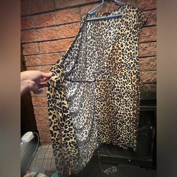 Lark & Ro Leopard Print Wrap Dress Polyester Cap Sleeve Mid-Length Stretchy XL - Picture 7 of 14